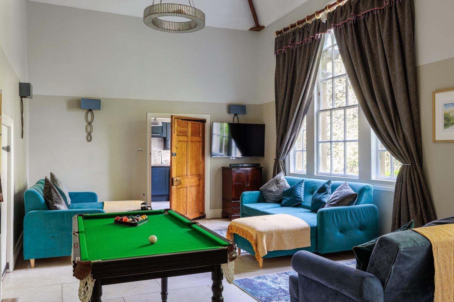 The School Rooms Estate Beautiful, Georgian Apartments With Private Heated Pool And Hot Tub Wifi And Parking Near Bath Box  Luaran gambar